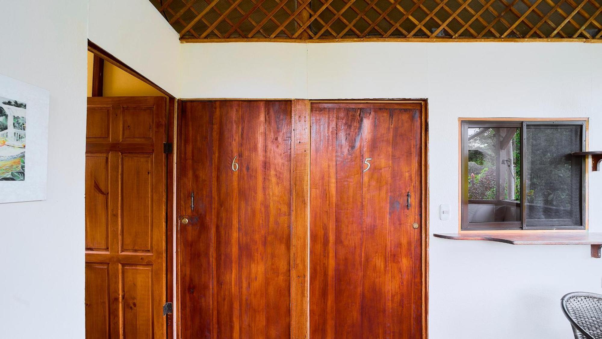 Cabinas Montesol Puerto Viejo de Talamanca Екстериор снимка
