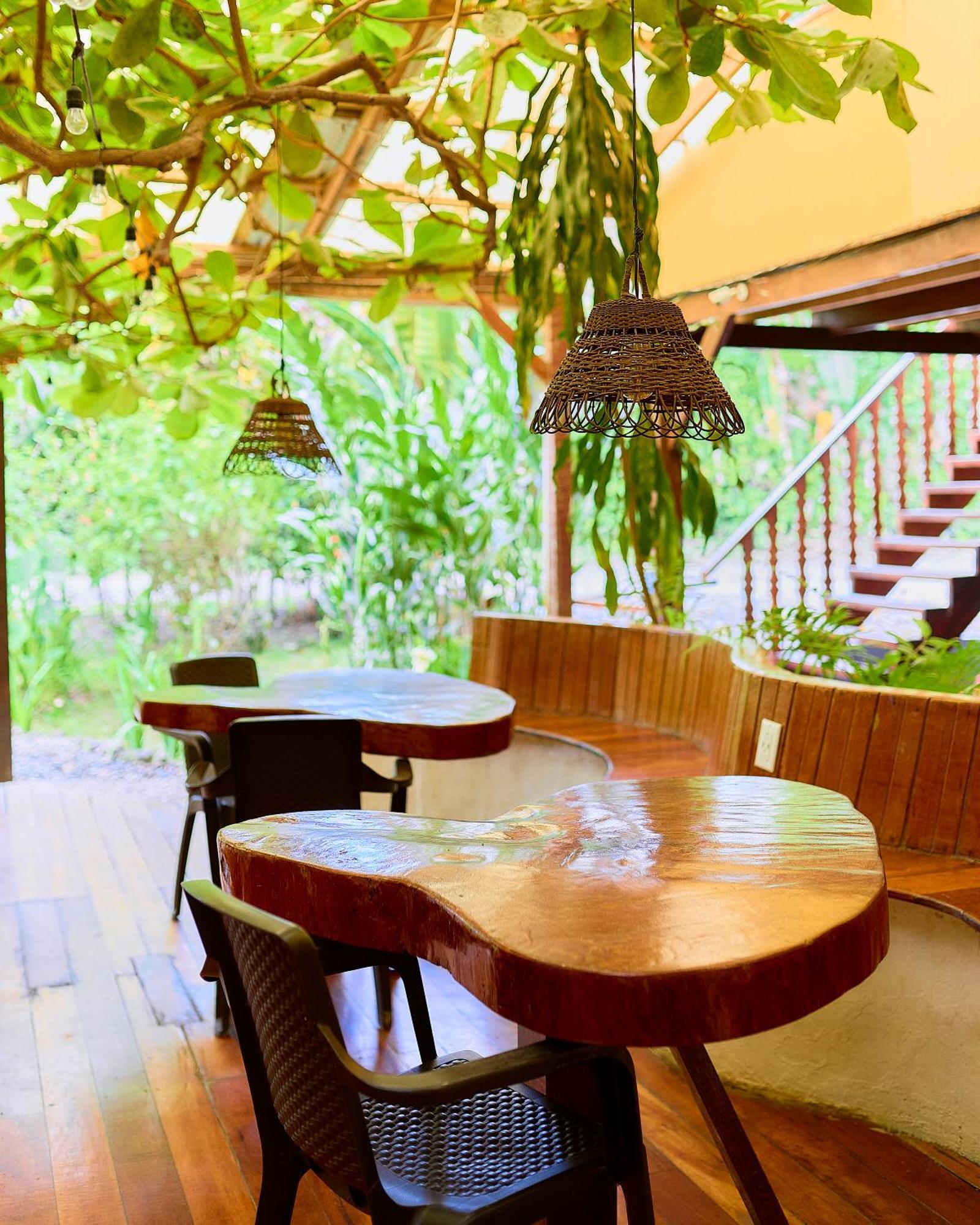 Cabinas Montesol Puerto Viejo de Talamanca Екстериор снимка